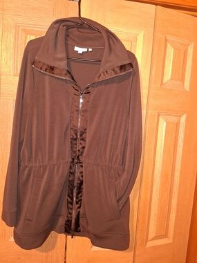 Chicos Brown Zip Front Lightweight Jacket Set Whit Leggings